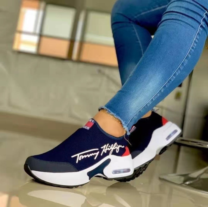 Air Cushion Lazy Dad Shoes Slip-on Sneakers For Women - Livefree