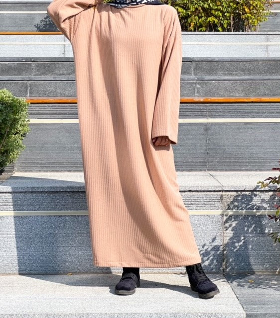Beige ribbed maxi dress. - Livefree
