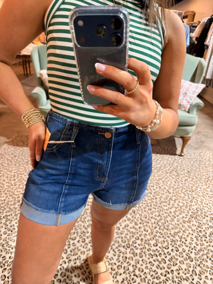 Cuffed Seam Short