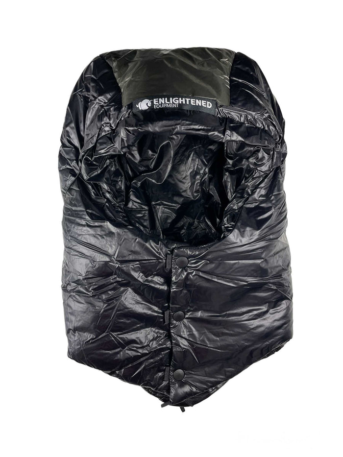 Enlightened Equipment Torrid Hood in black – front view with cinched opening