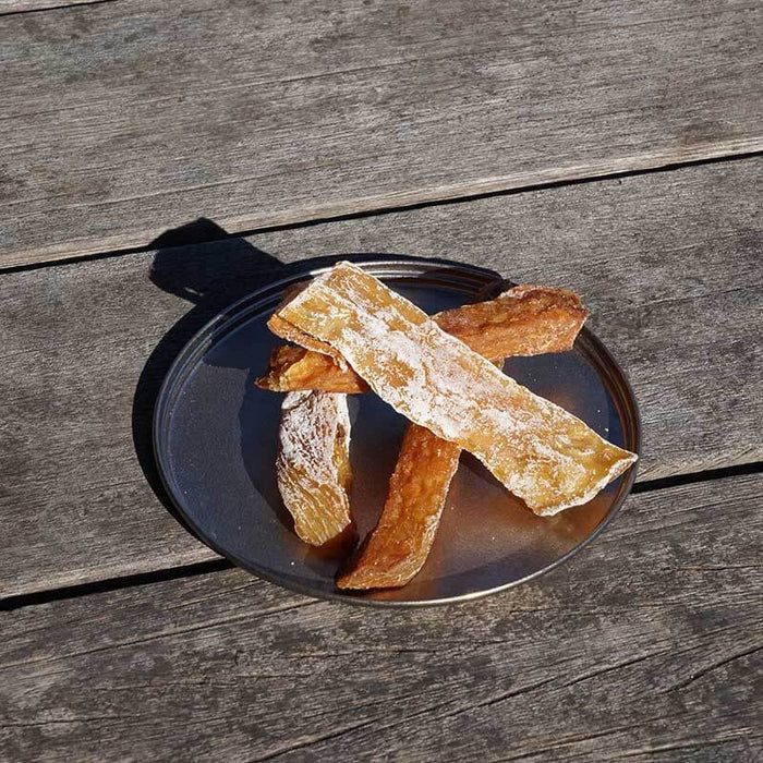 EVERNEW MulTidish Lid for Ti Cup 400&760 – dish used as a plate holding food, outdoors