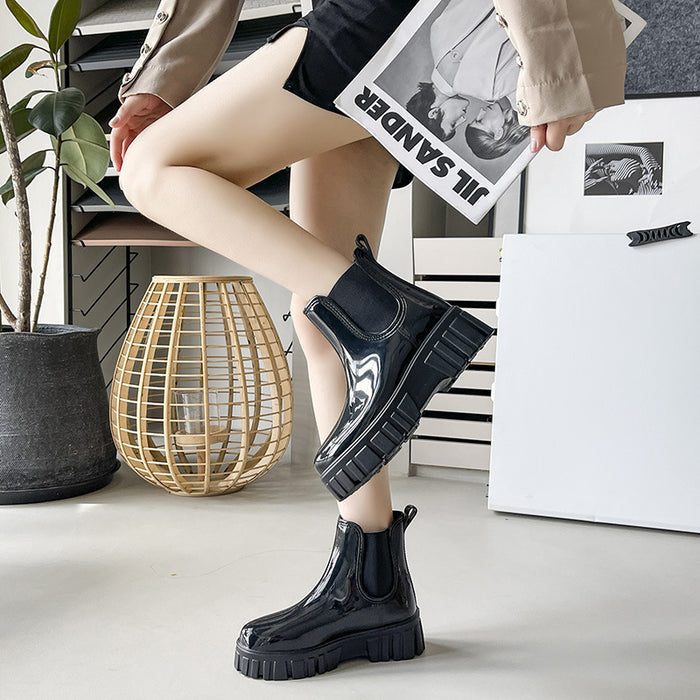 Fashion Black Short Tube Waterproof Non-slip Warm Martin Boots For Women - Livefree