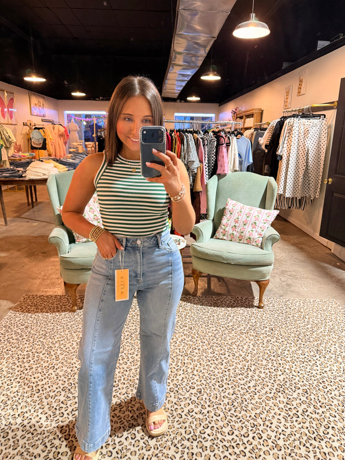 Front Seam Crop Jean