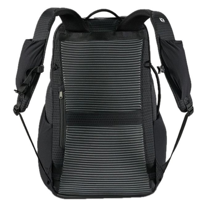 Gossamer Gear Aero Jet V2 – back panel with ventilated padding and adjustable straps