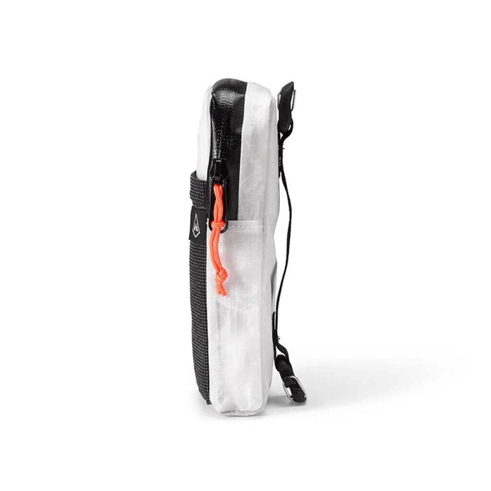 Hyperlite Mountain Gear Shoulder pocket in white – narrow side profile with red zip pull