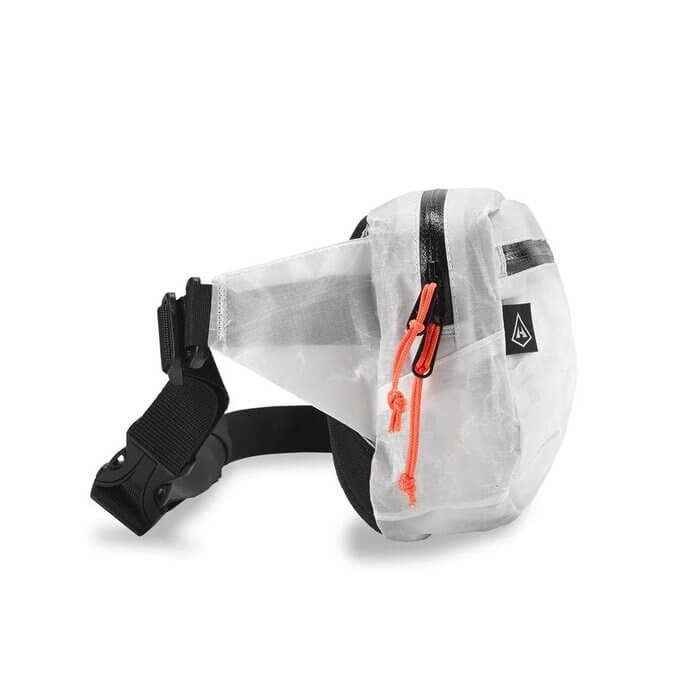 Hyperlite Mountain Gear Versa hip pack in black, angled front studio view