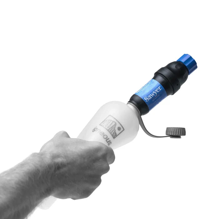 Igneous NOBO Bottle – with a Sawyer Mini filter, squeezing