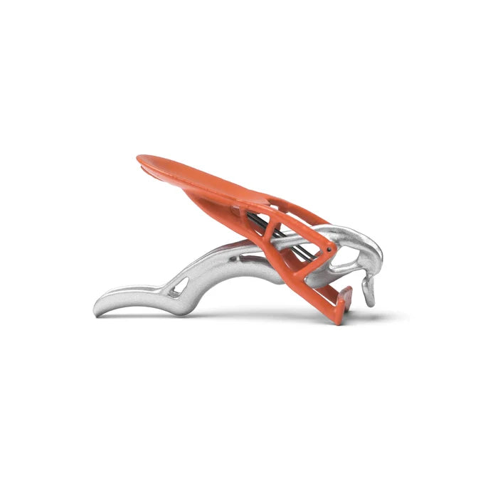 Igneous Pot Hopper pot gripper – studio view