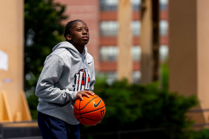 Illinois Hoodie Grey Nike Chicago to Champaign ILL Stars