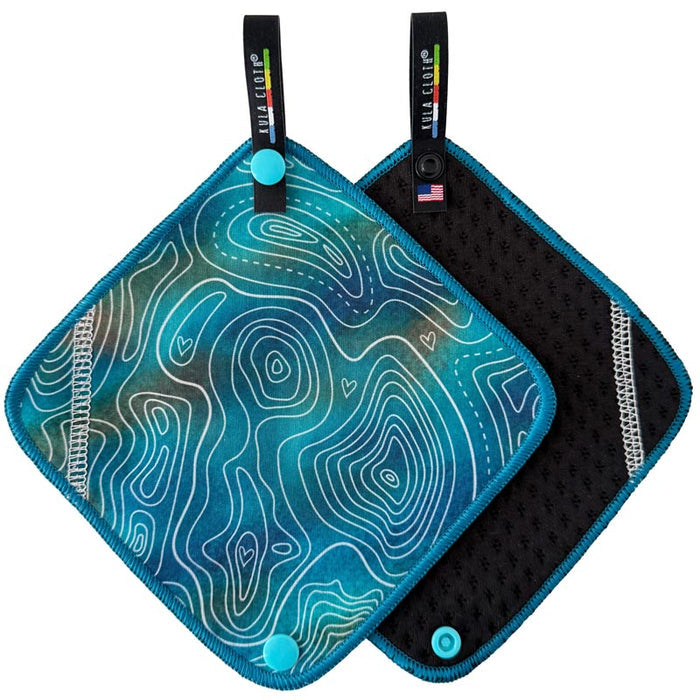 Kula Pee Cloth in Tranquil Topo print, front and black antimicrobial back shown together