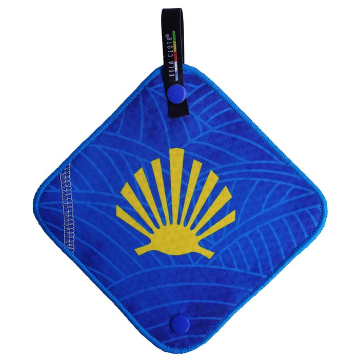 Kula Pee Cloth in Camino de Santiago print – blue with yellow scallop shell design, front view