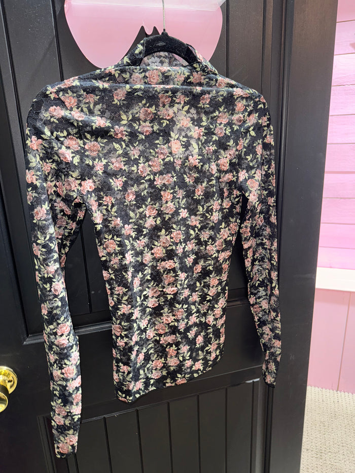 Lace Floral Undershirts