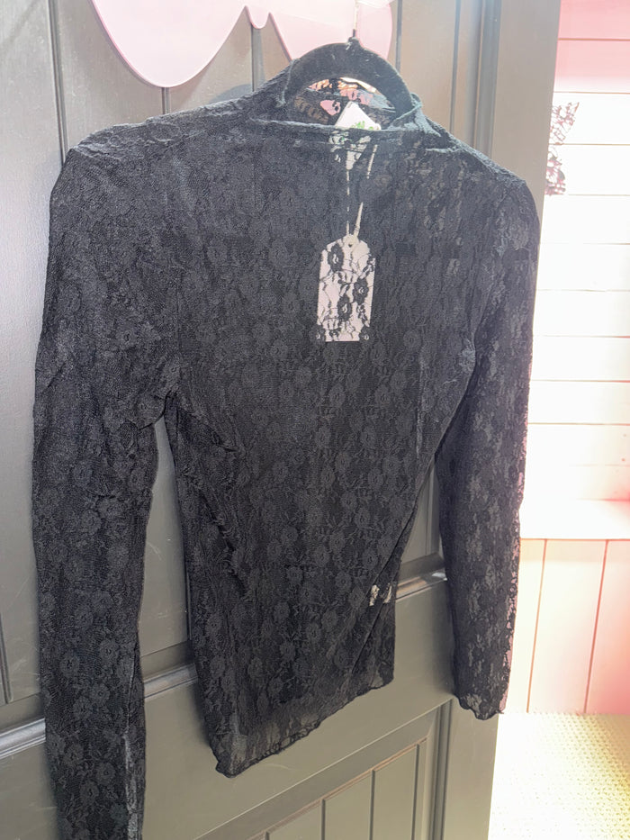Lace Floral Undershirts