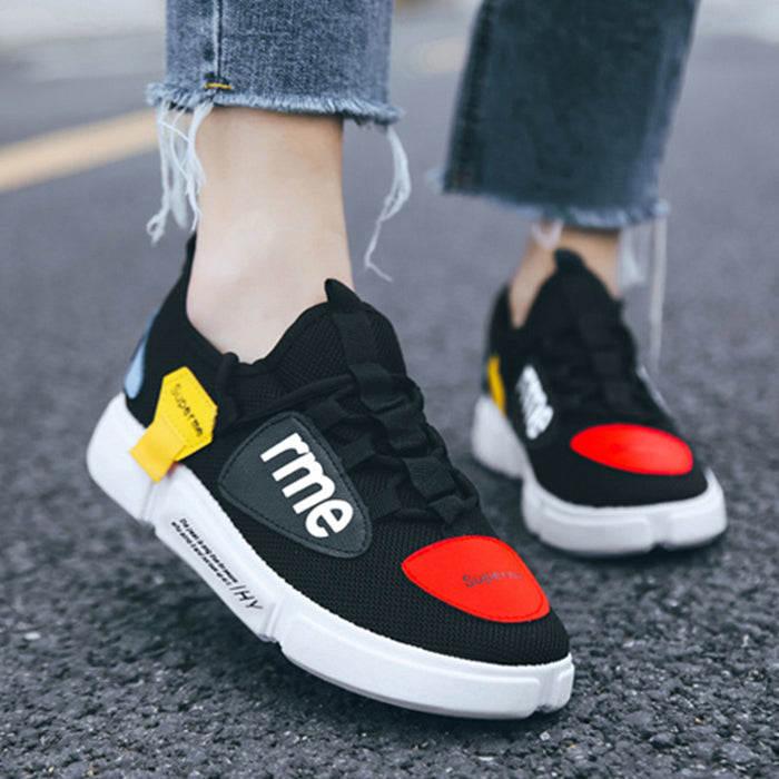 Mesh breathable sports shoes