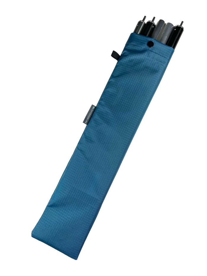 Outdoorline Pole Bag – blue bag closed, standing