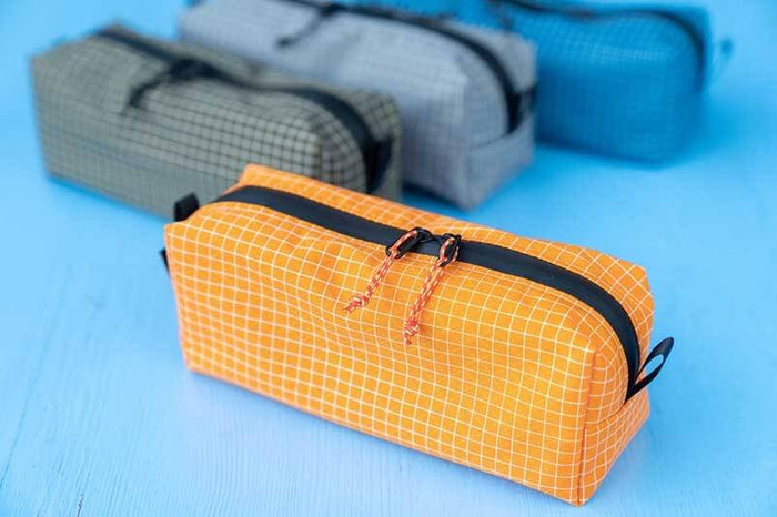 Outdoorline Ultralight Zipper Pouch – orange pouch, front view