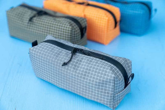 Outdoorline Ultralight Zipper Pouch – grey pouch, front view