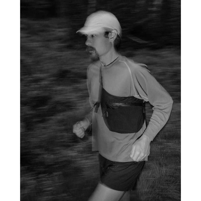 Pa’lante Sidebag – worn while running