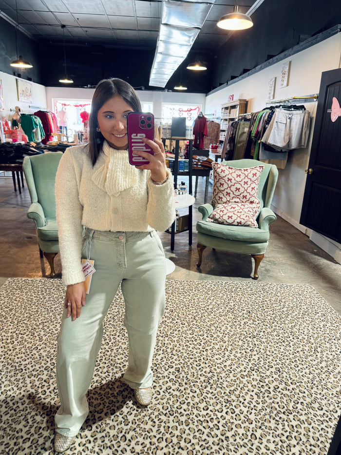 Pistachio Baggy Jean