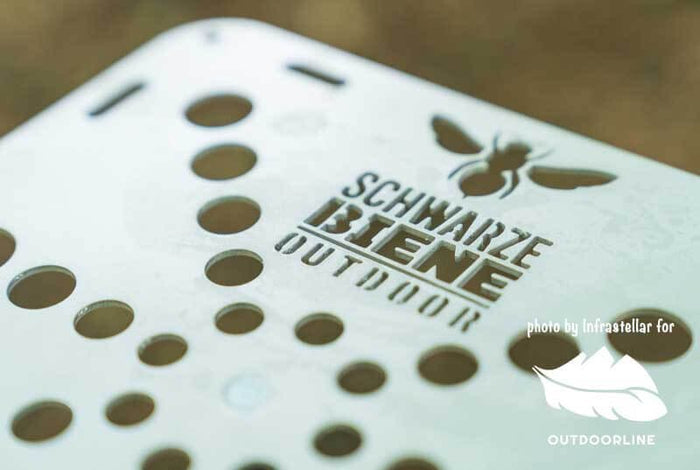 SCHWARZE BIENE Shorty Table