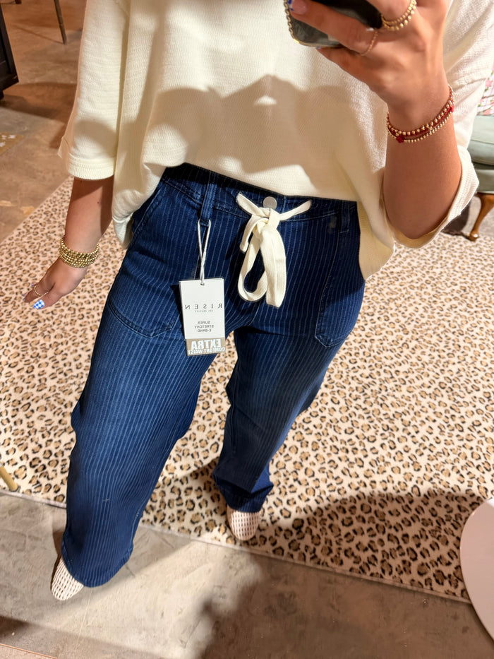 Stripe Detailed Drawstring Jean