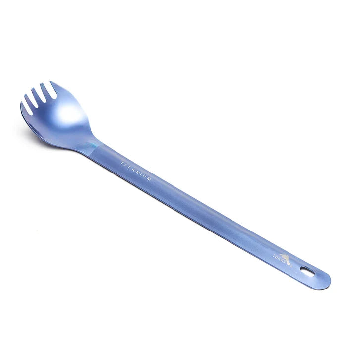 TOAKS Titanium Long Handle Spork with Polished Bowl – blue