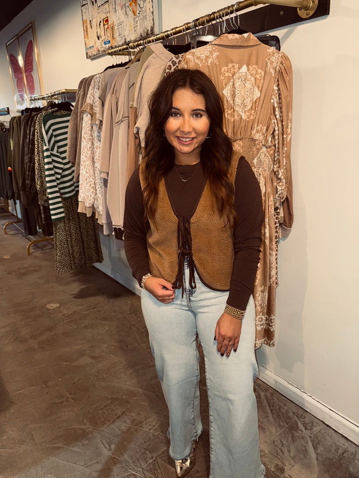 Trim Tie Sherpa Vest