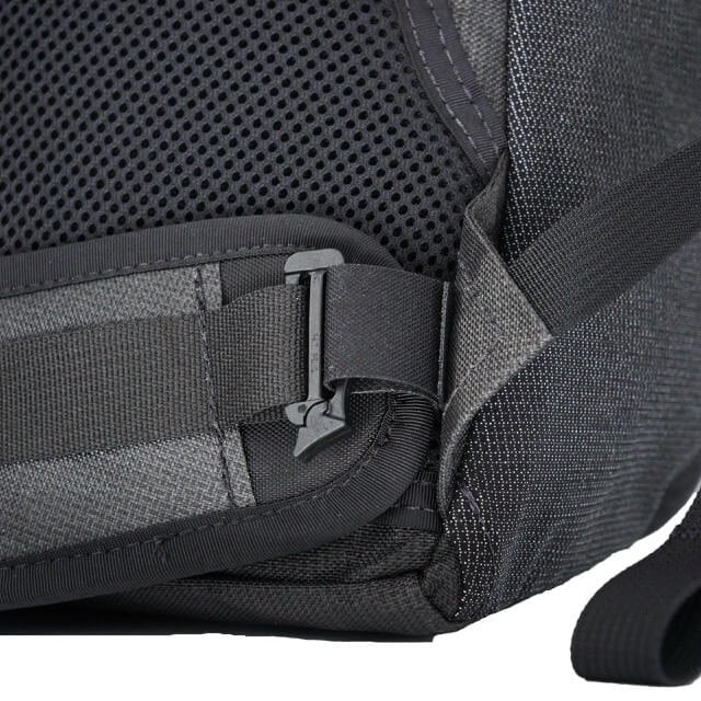 ULA Removable 1'' hipbelt attached to a backpack, full back panel and harness view