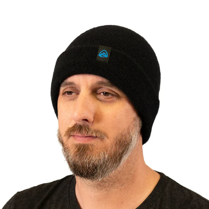 Zpacks Brushtail Possum Beanie in black – worn, front view