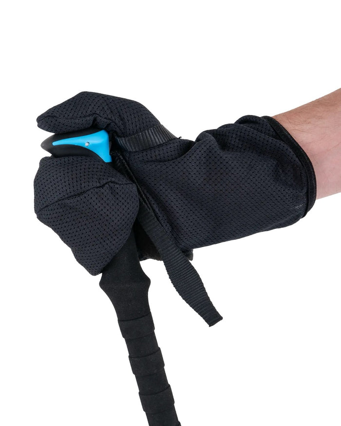 Zpacks Octa Fleece Mittens – worn while holding a trekking pole