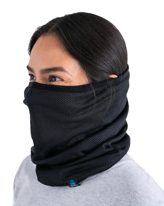 Zpacks Octa Fleece Neck Gaiter in black – worn over the face